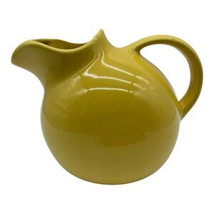 Franciscan Vintage Yellow Ball Pitcher with Ice Lip Made in California 1949-1953